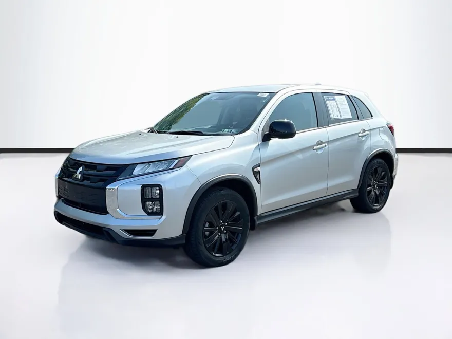 2022 Mitsubishi Outlander Sport ES photo 1