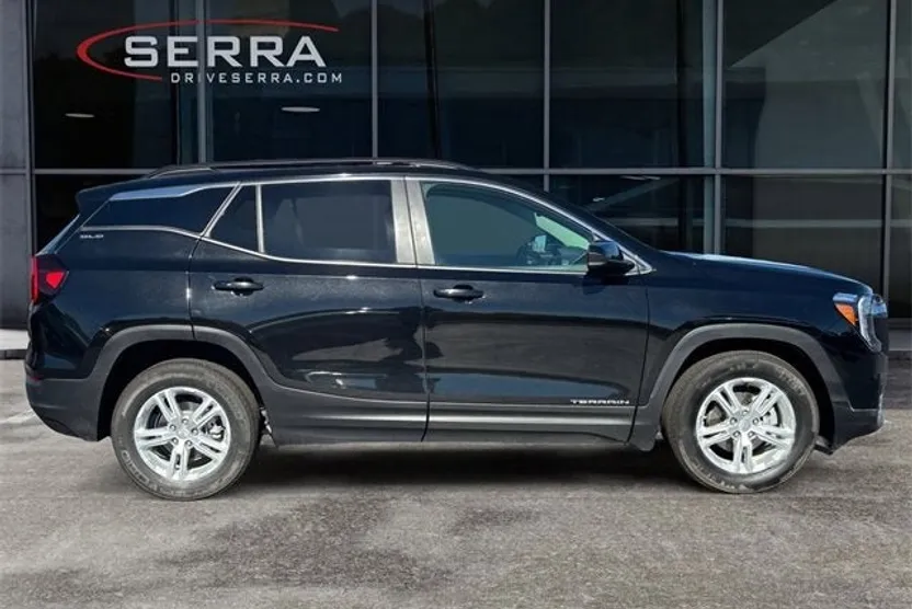 2023 Gmc Terrain SLE photo 1
