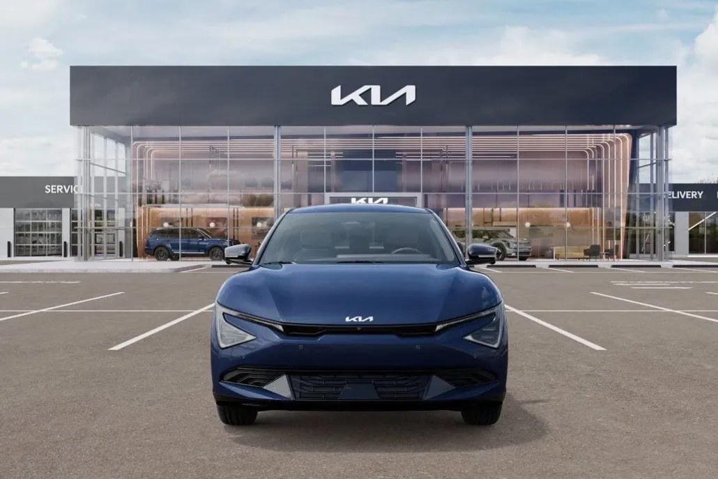 2025 Kia EV6 Wind photo 1