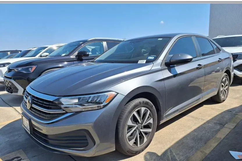 2023 Volkswagen Jetta S photo 1