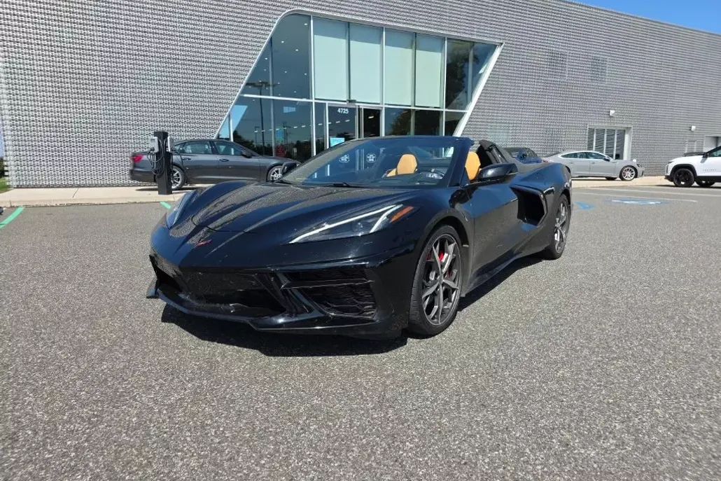2021 Chevrolet Corvette Stingray 3LT photo 1