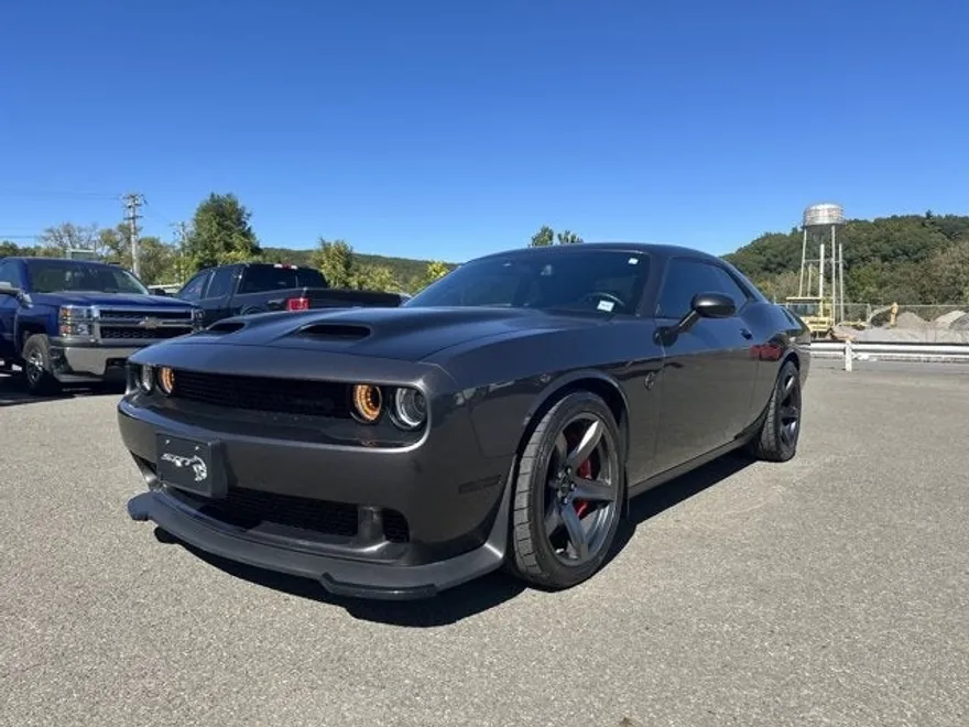 2022 Dodge Challenger SRT8 Hellcat photo 1