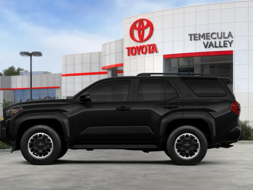 2025 Toyota 4Runner TRD Off-Road photo 1