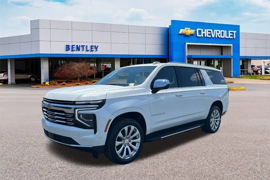 2025 Chevrolet Suburban Premier photo 1