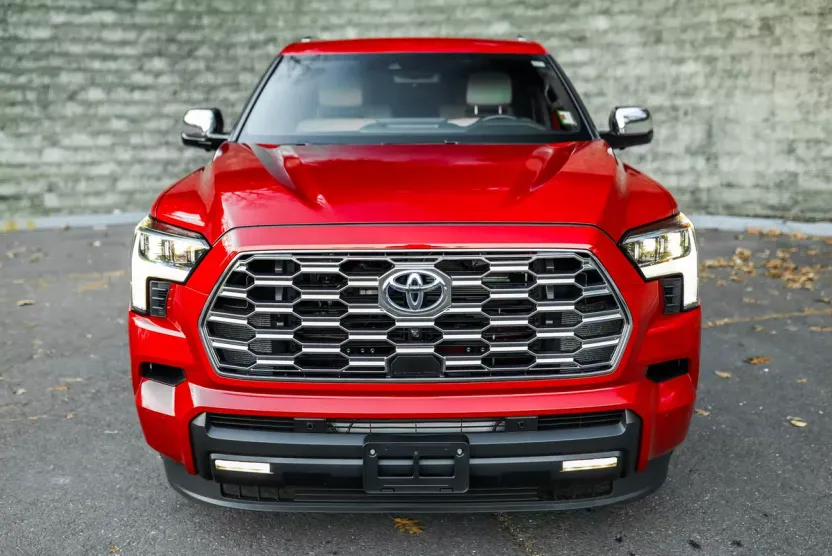 2024 Toyota Sequoia Capstone photo 1