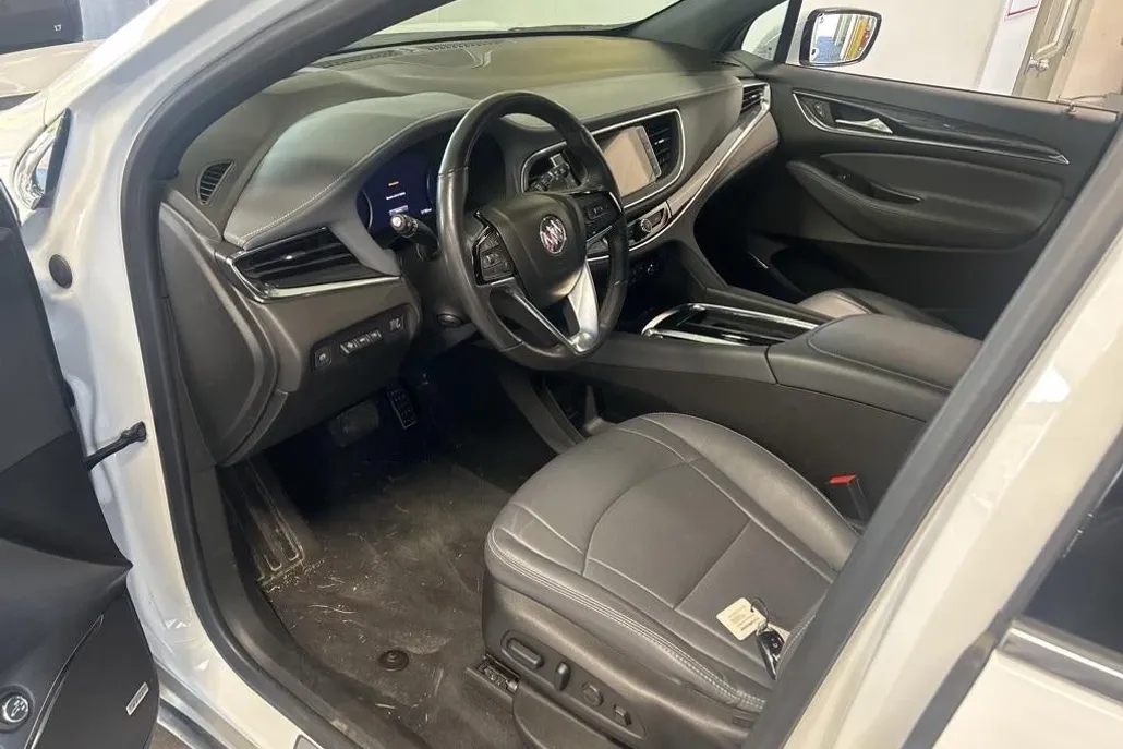 2024 Buick Enclave Premium photo 1