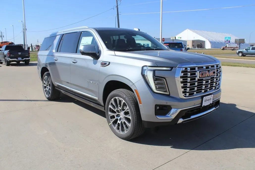 2026 Gmc Yukon XL Denali photo 1