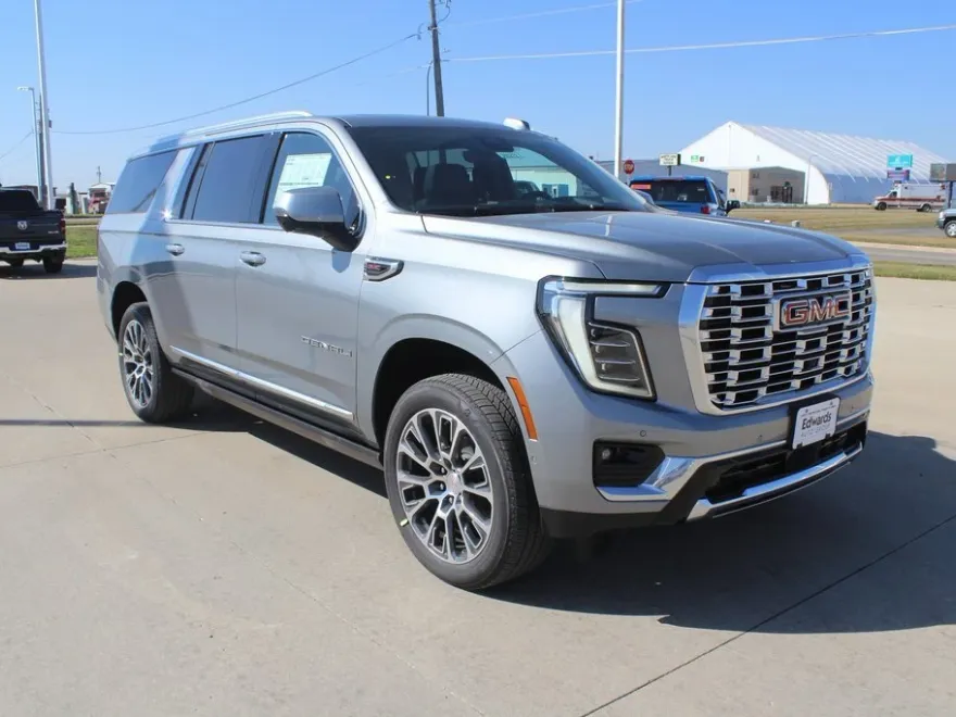 2026 Gmc Yukon XL Denali photo 1