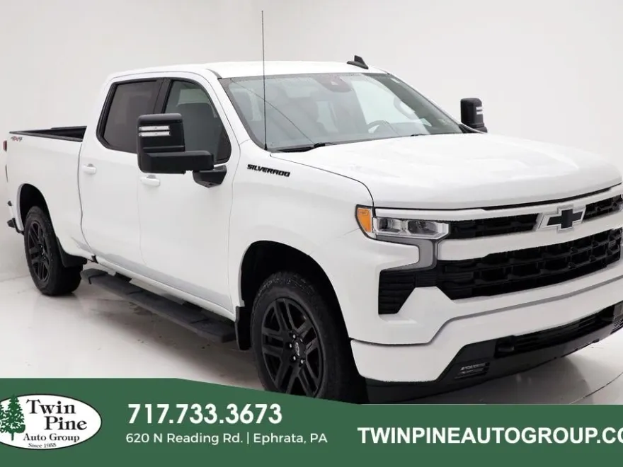 2023 Chevrolet Silverado 1500 RST photo 1