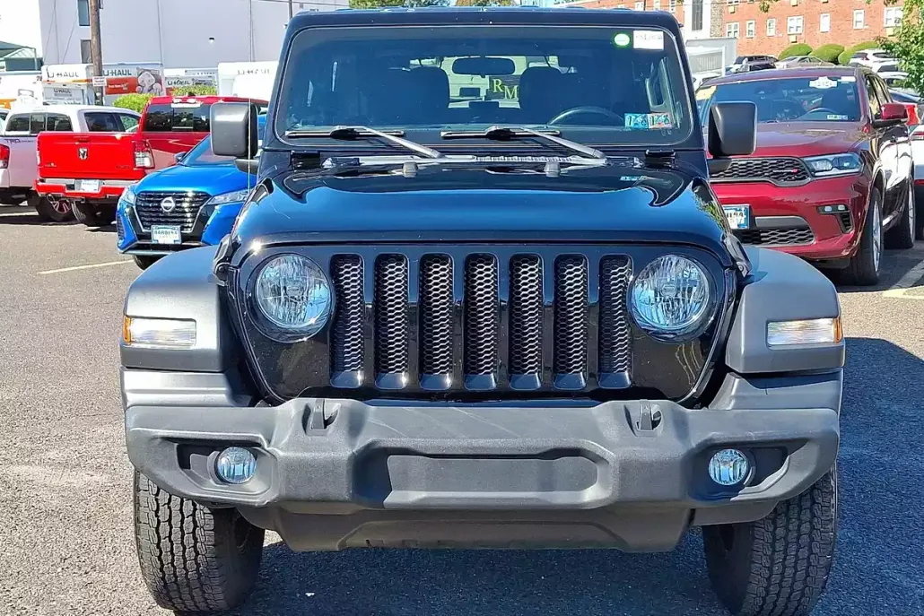 2019 Jeep Wrangler Sport S photo 1