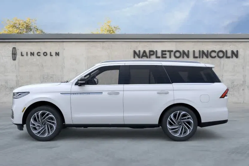 2025 Lincoln Navigator Reserve photo 1