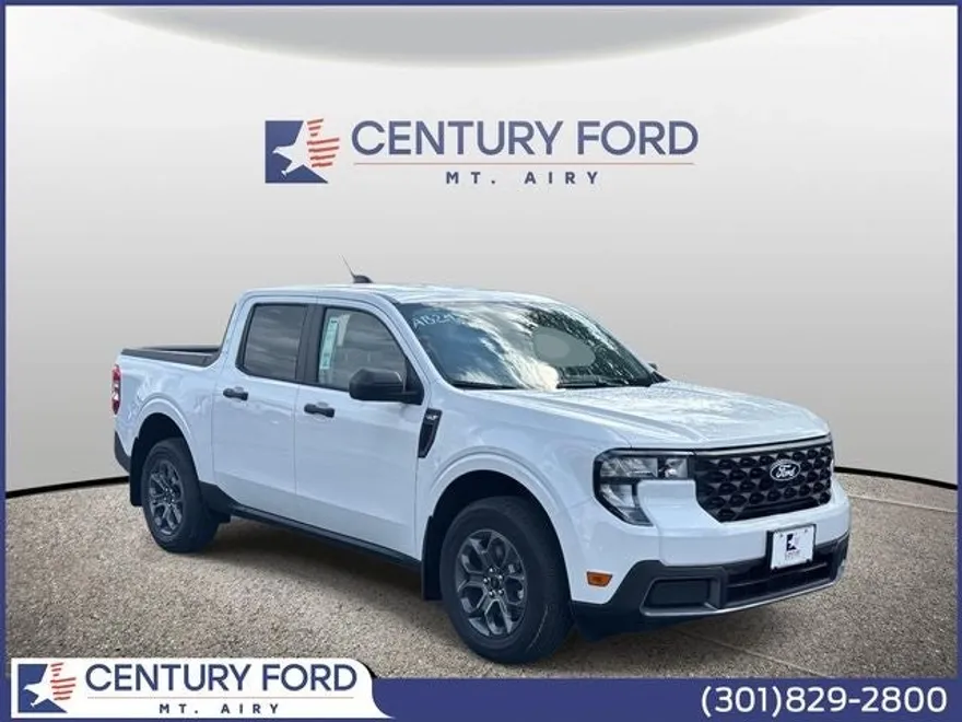 2025 Ford Maverick XLT photo 1