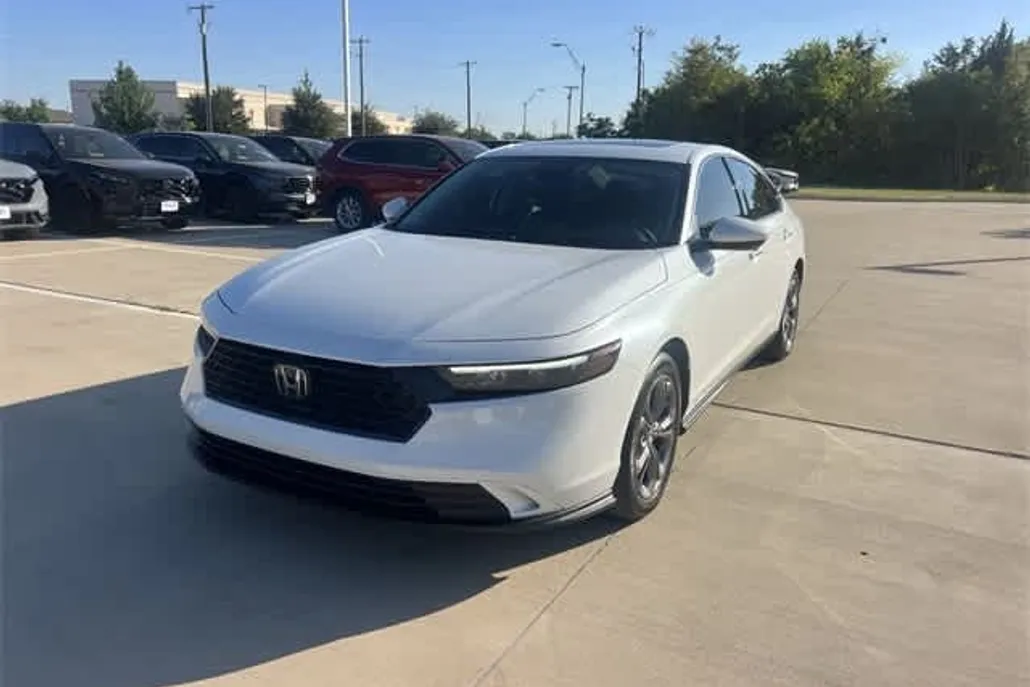 2023 Honda Accord EX photo 1