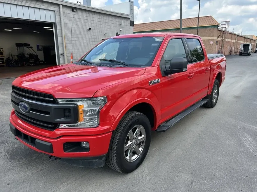 2020 Ford F-150 XLT photo 1