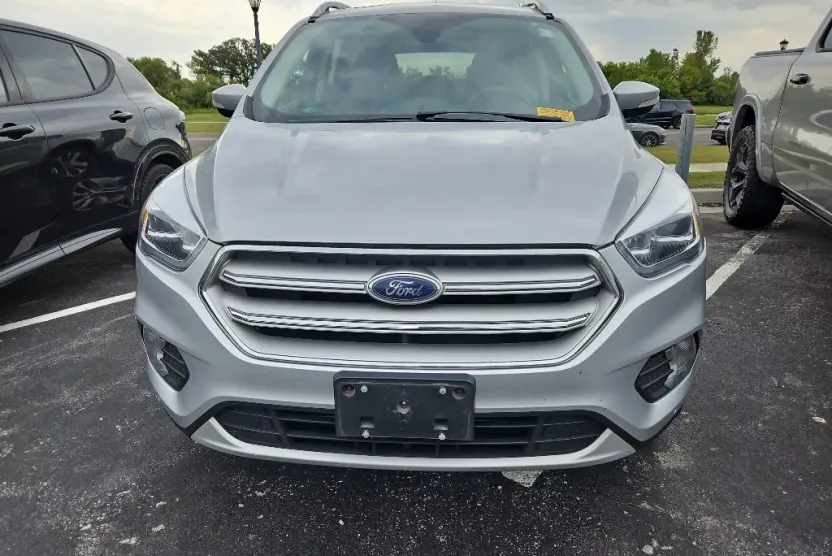 2018 Ford Escape Titanium photo 1