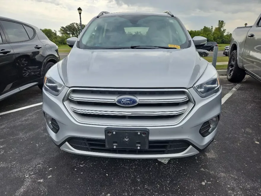 2018 Ford Escape Titanium photo 1