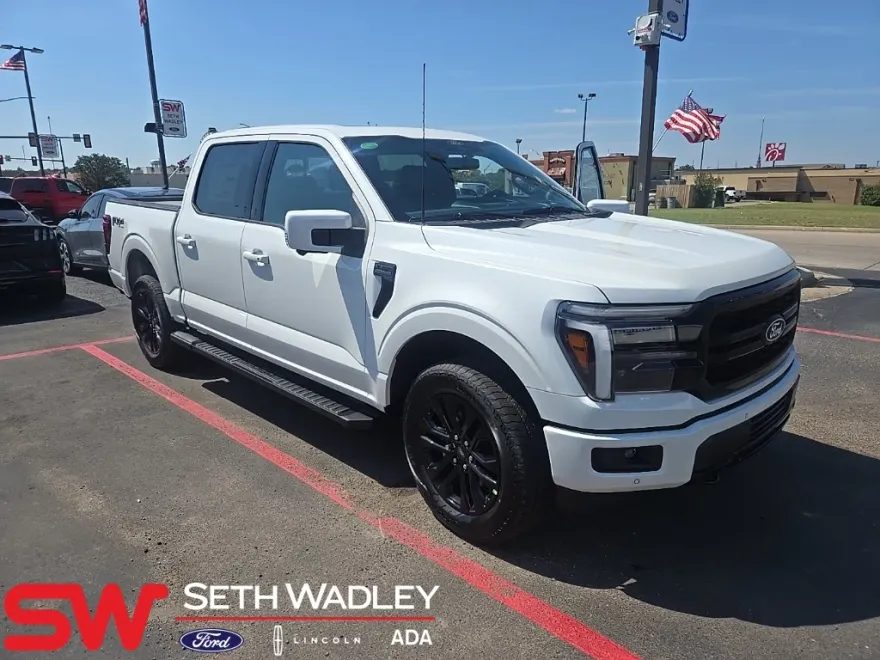2025 Ford F-150 Lariat photo 1
