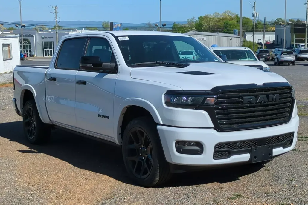 2025 Ram 1500 Laramie photo 1