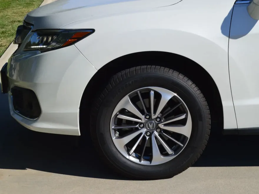 2017 Acura RDX Advance photo 1