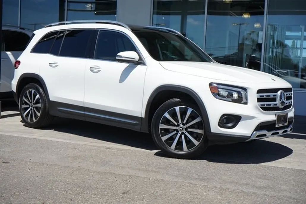 2022 Mercedes Benz GLB 250 4MATIC photo 1