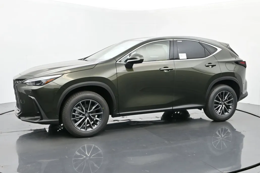 2026 Lexus NX 350 Premium photo 1