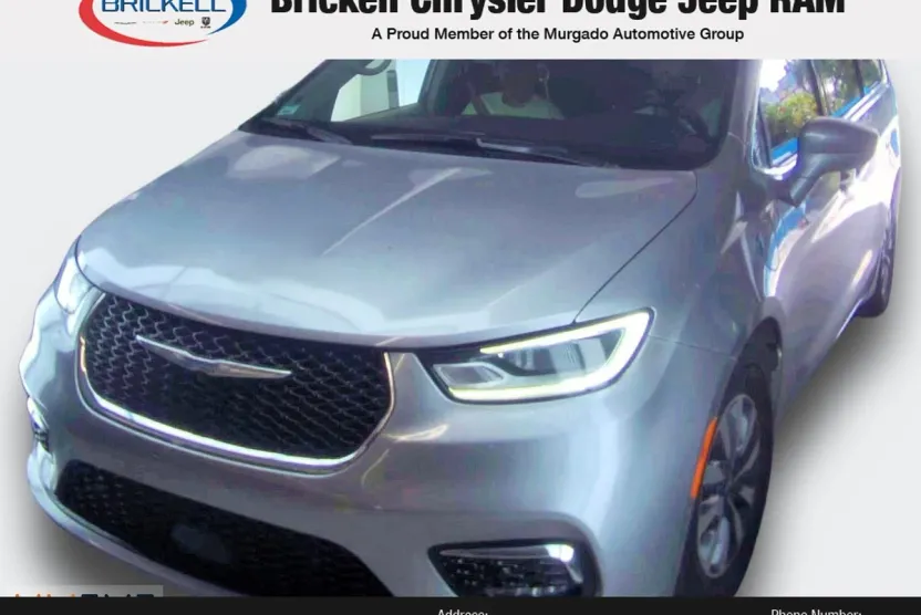 2021 Chrysler Pacifica Hybrid Touring L photo 1