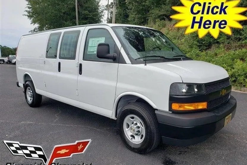 2025 Chevrolet Express Cargo 2500 photo 1