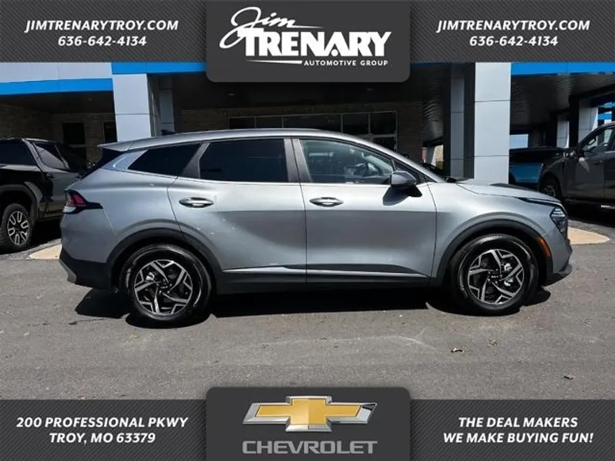 2024 Kia Sportage LX photo 1