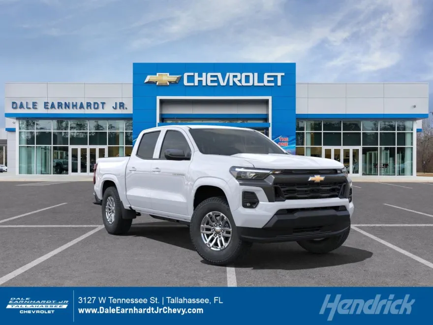 2025 Chevrolet Colorado Work Truck LT photo 1