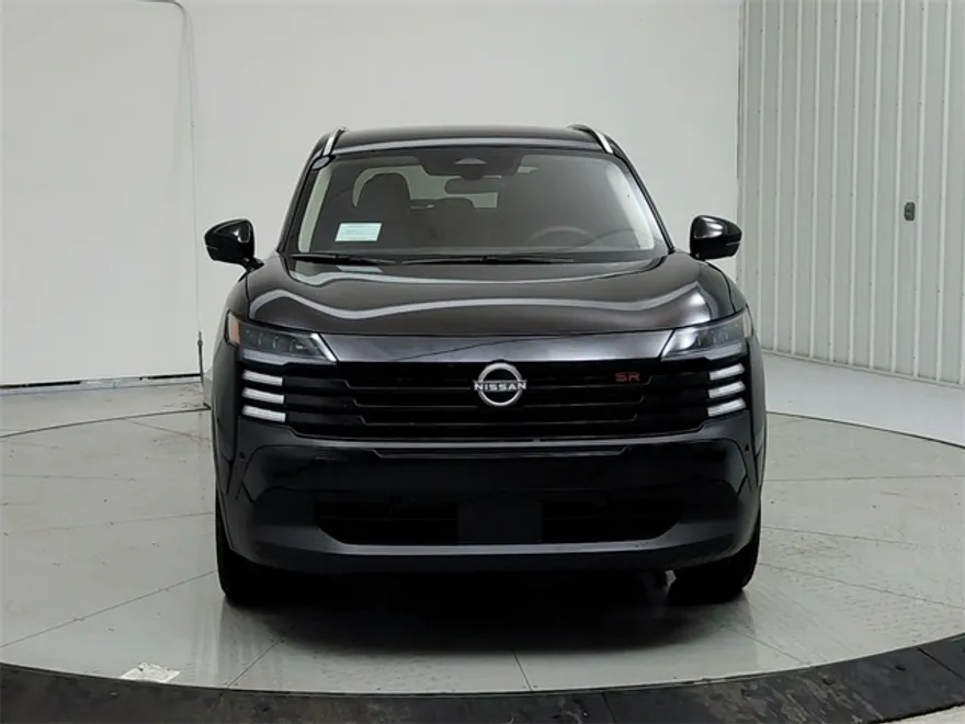 2025 Nissan Kicks SR photo 1