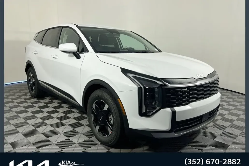 2026 Kia Sportage LX photo 1