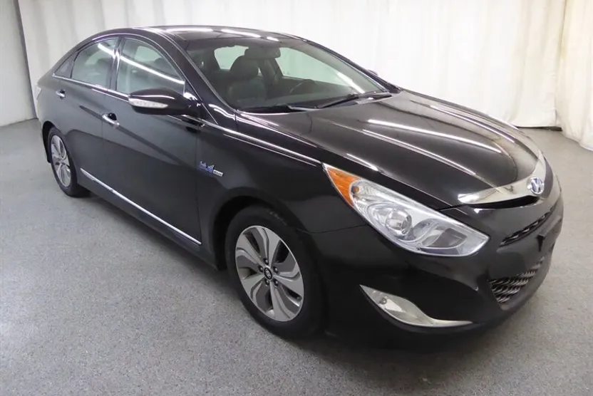 2015 Hyundai Sonata Hybrid photo 1