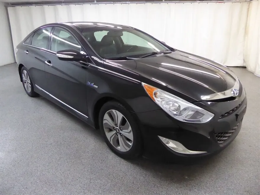 2015 Hyundai Sonata Hybrid photo 1