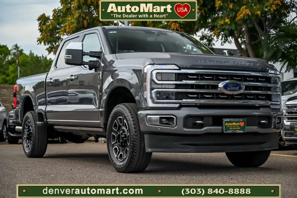 2024 Ford F-350 Platinum photo 1