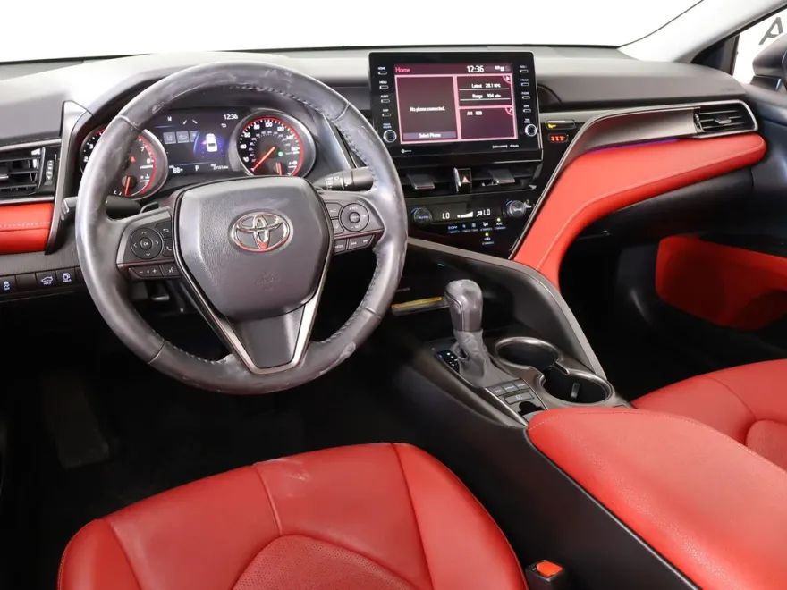 2021 Toyota Camry XSE photo 1