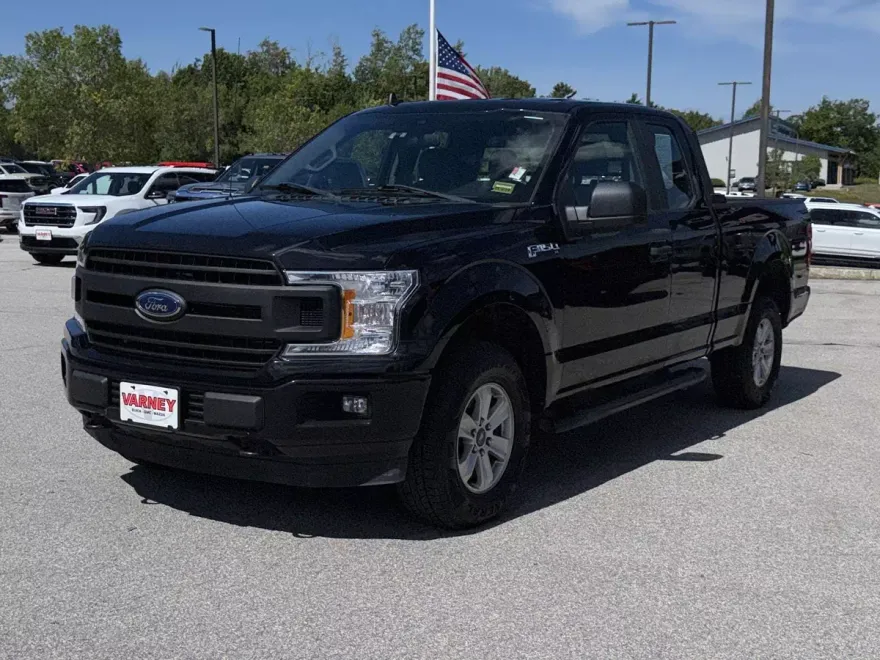 2020 Ford F-150 XL photo 1