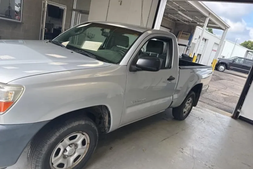 2007 Toyota Tacoma Base photo 1