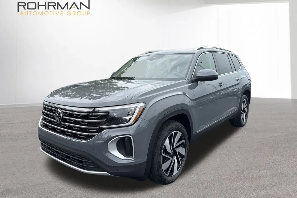 2025 Volkswagen Atlas SEL photo 1