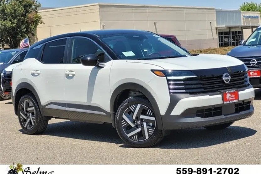 2025 Nissan Kicks SV photo 1