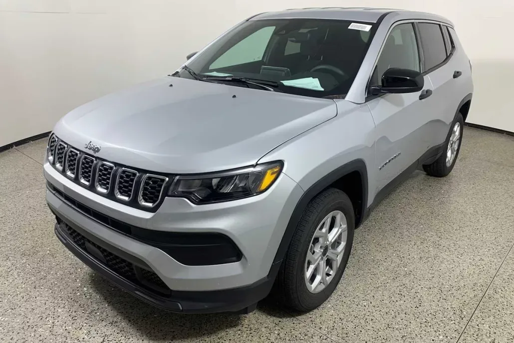 2025 Jeep Compass Sport photo 1