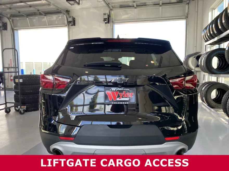 2022 Chevrolet Blazer 2LT photo 1