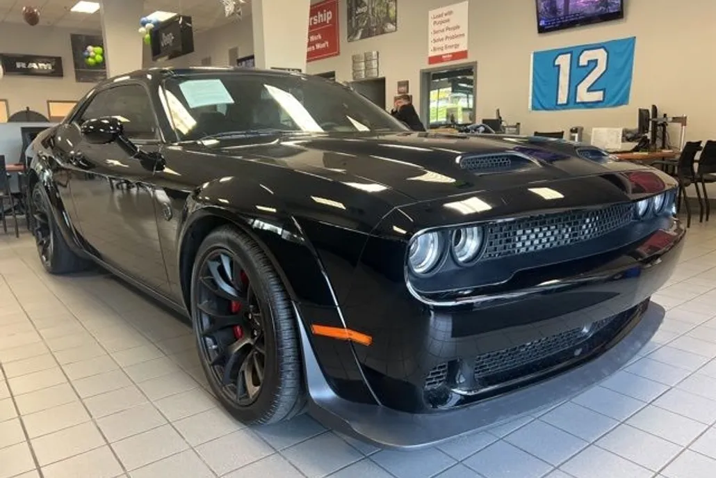 2023 Dodge Challenger SRT8 Hellcat Widebody photo 1