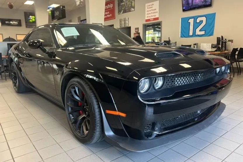2023 Dodge Challenger SRT8 Hellcat Widebody photo 1