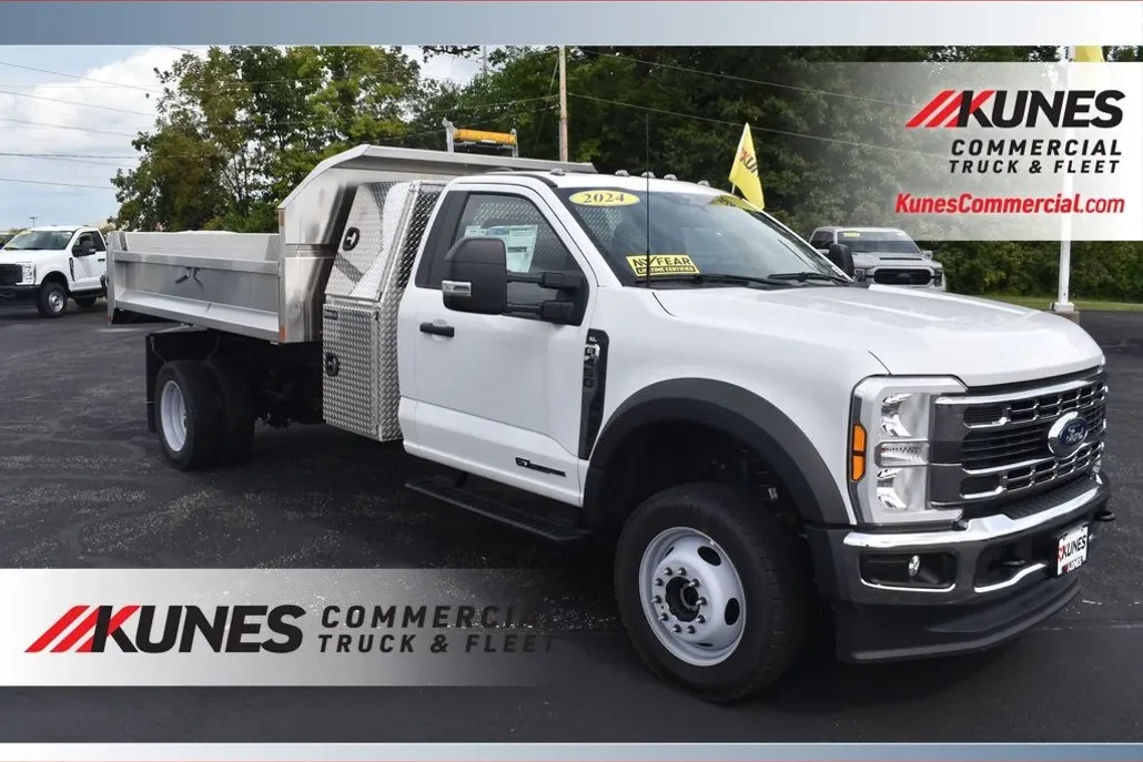 2024 Ford F-450 XL photo 1