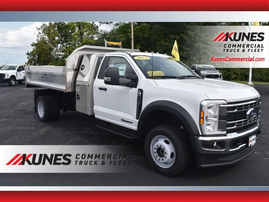 2024 Ford F-450 XL photo 1
