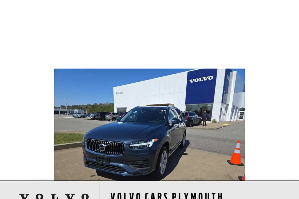 2023 Volvo XC90 B5 AWD Core photo 1