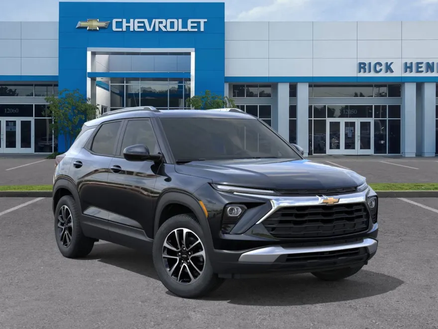 2026 Chevrolet Trailblazer LT photo 1