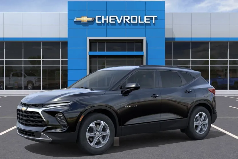 2025 Chevrolet Blazer 2LT photo 1