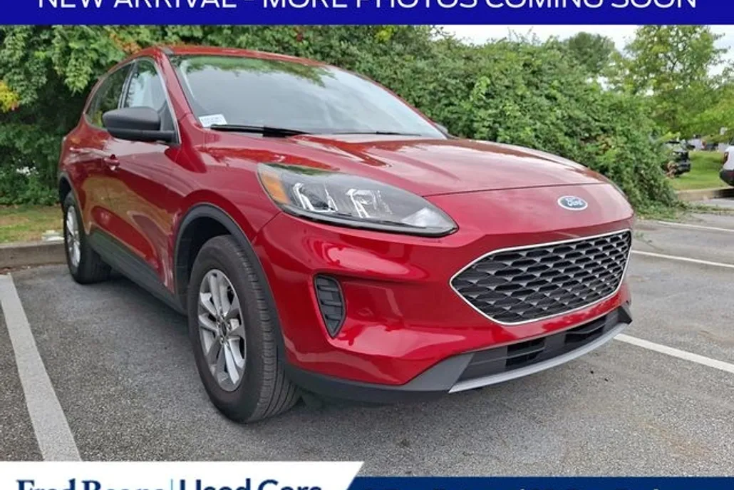 2022 Ford Escape SE photo 1