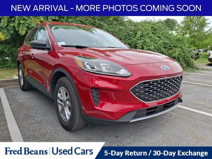 2022 Ford Escape SE photo 1